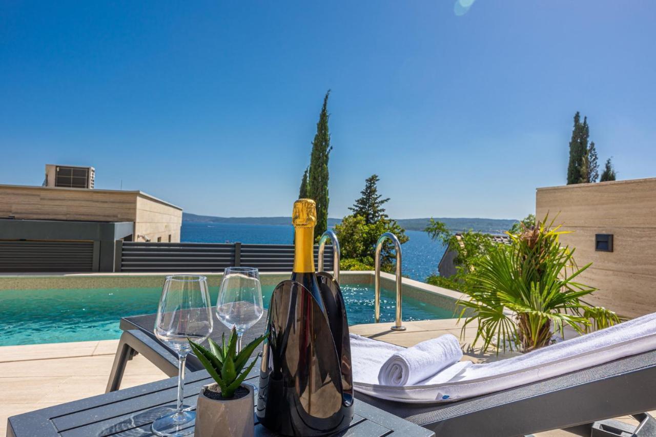 Villa Lana I Crikvenica Exterior foto